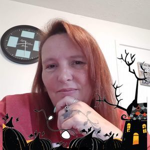 Meet your Posher, Misti